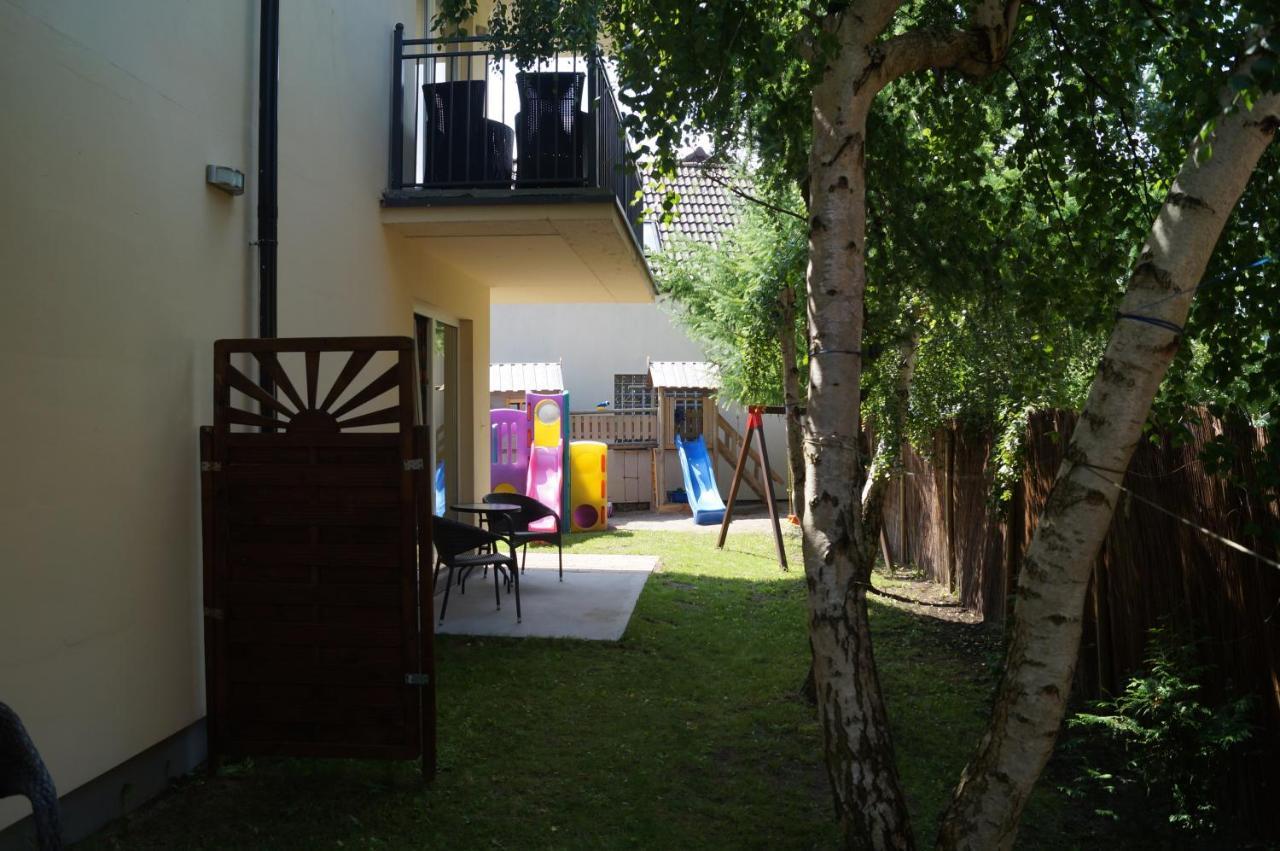 Bursztyn 2 Apartment เรวัล ภายนอก รูปภาพ