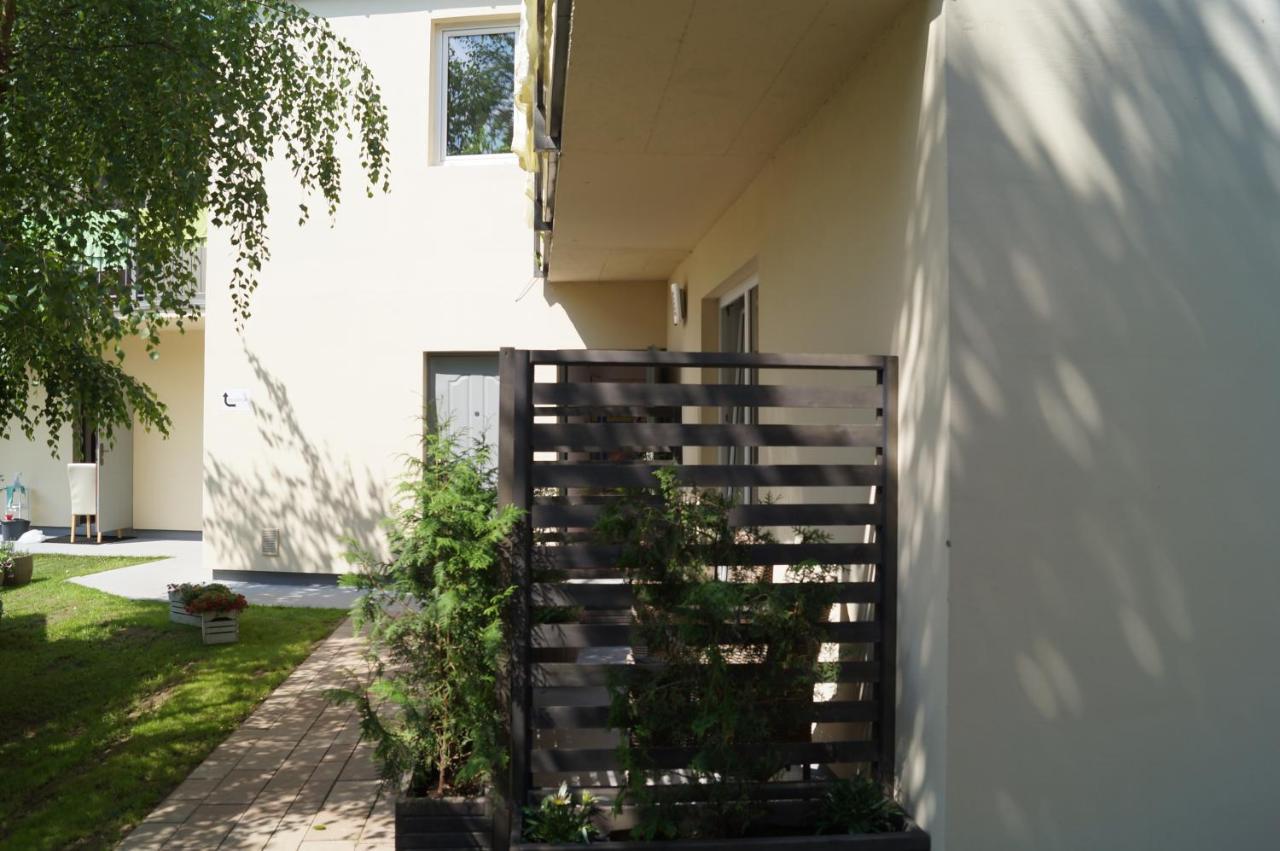 Bursztyn 2 Apartment เรวัล ภายนอก รูปภาพ