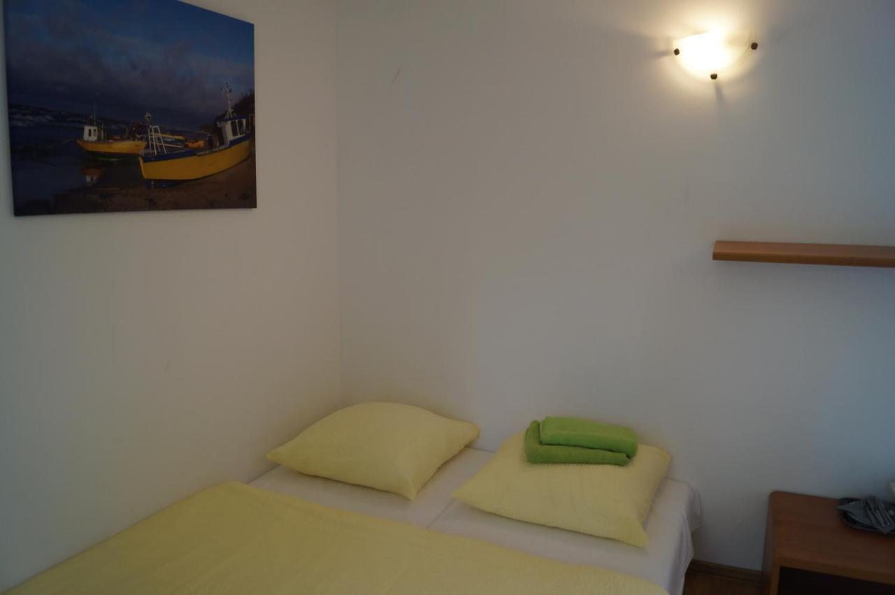 Bursztyn 2 Apartment เรวัล ภายนอก รูปภาพ