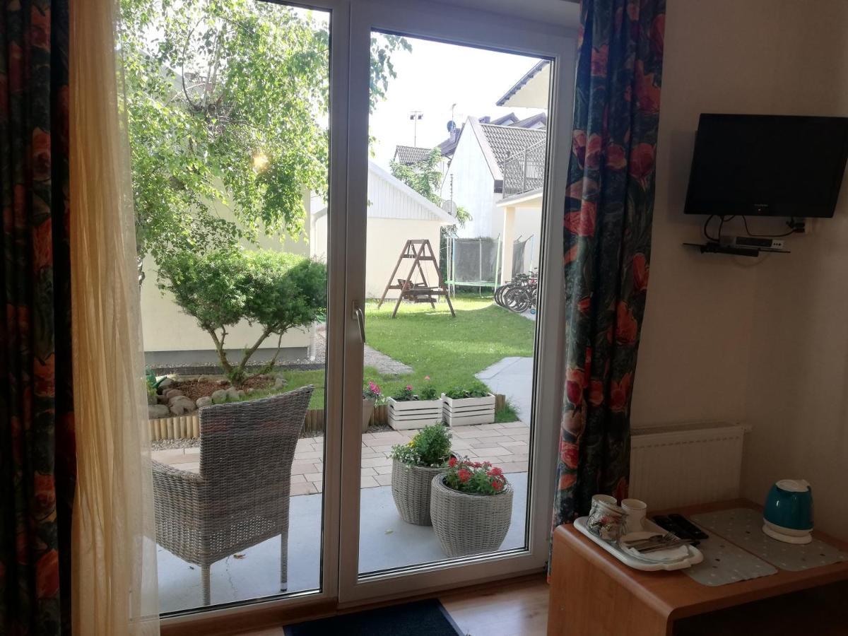 Bursztyn 2 Apartment เรวัล ภายนอก รูปภาพ