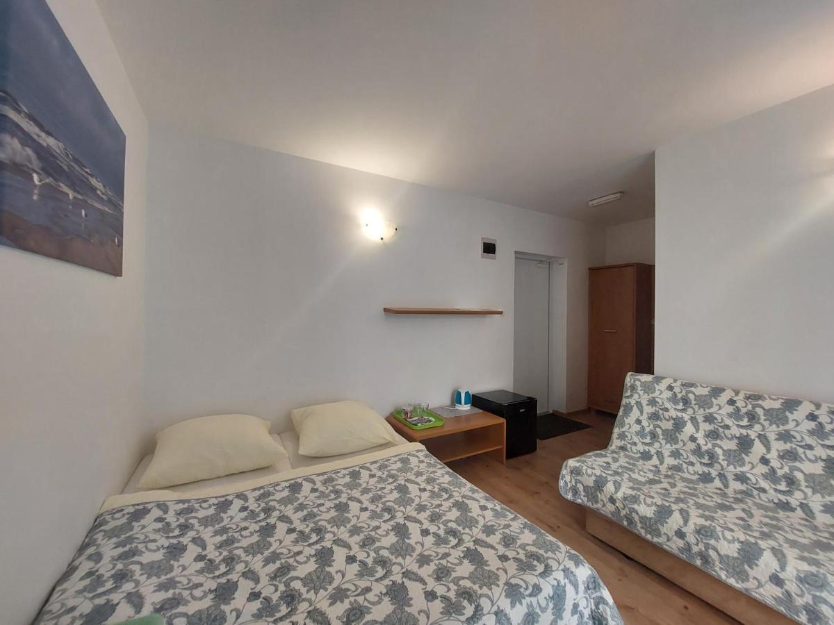 Bursztyn 2 Apartment เรวัล ภายนอก รูปภาพ